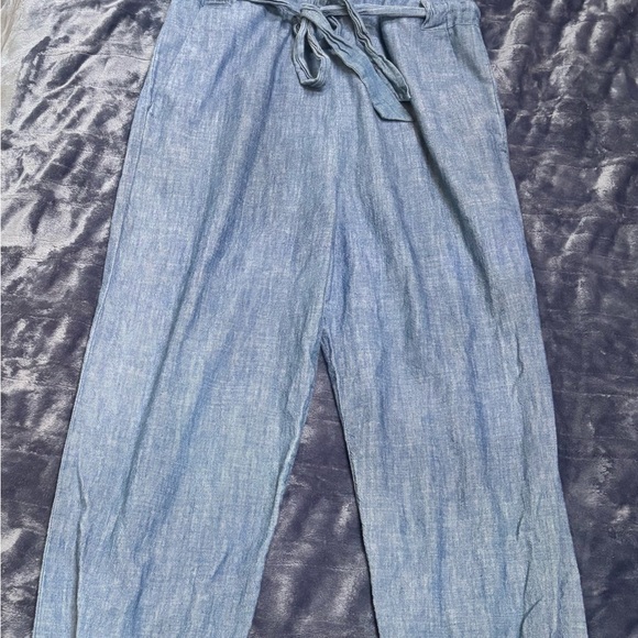 GAP Denim Sleeveless Tie-Waist Jumpsuit in Light Blue - Picture 4 of 5